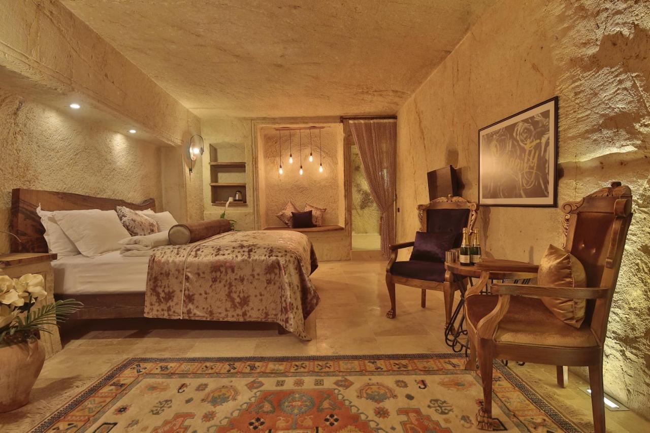Asuwari Suites Cappadocia อูร์กุบ ภายนอก รูปภาพ