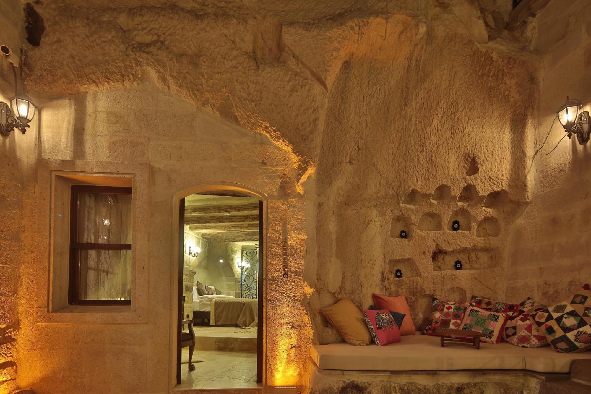 Asuwari Suites Cappadocia อูร์กุบ ห้อง รูปภาพ