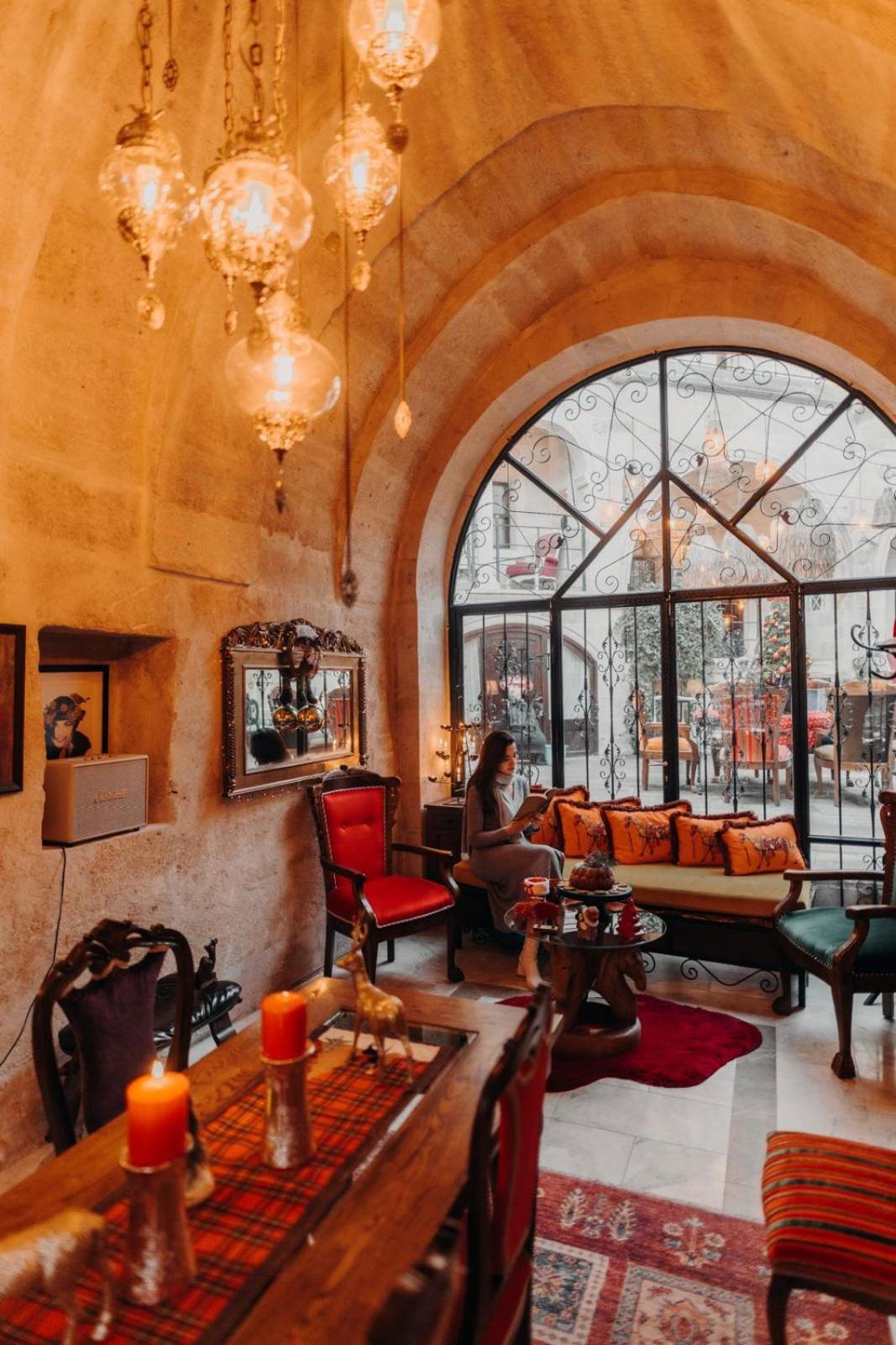 Asuwari Suites Cappadocia อูร์กุบ ภายนอก รูปภาพ