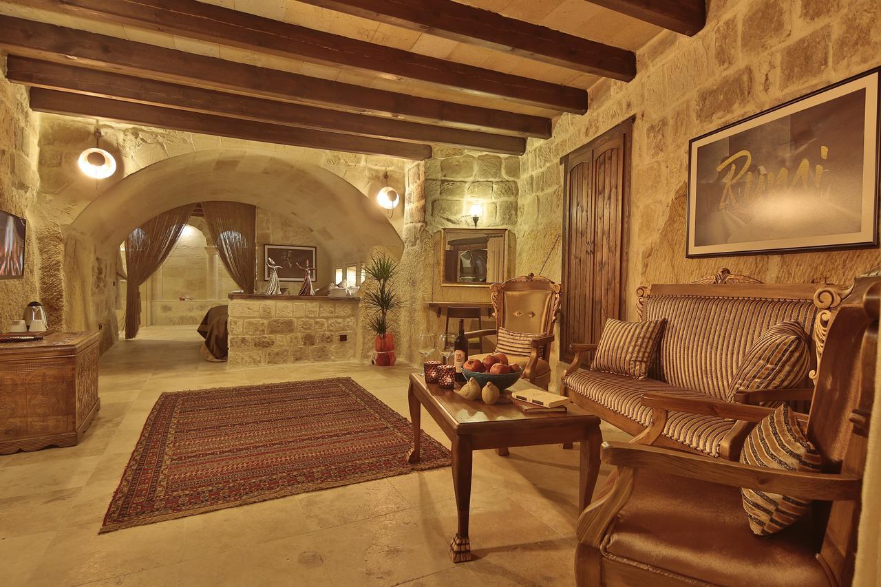 Asuwari Suites Cappadocia อูร์กุบ ภายนอก รูปภาพ