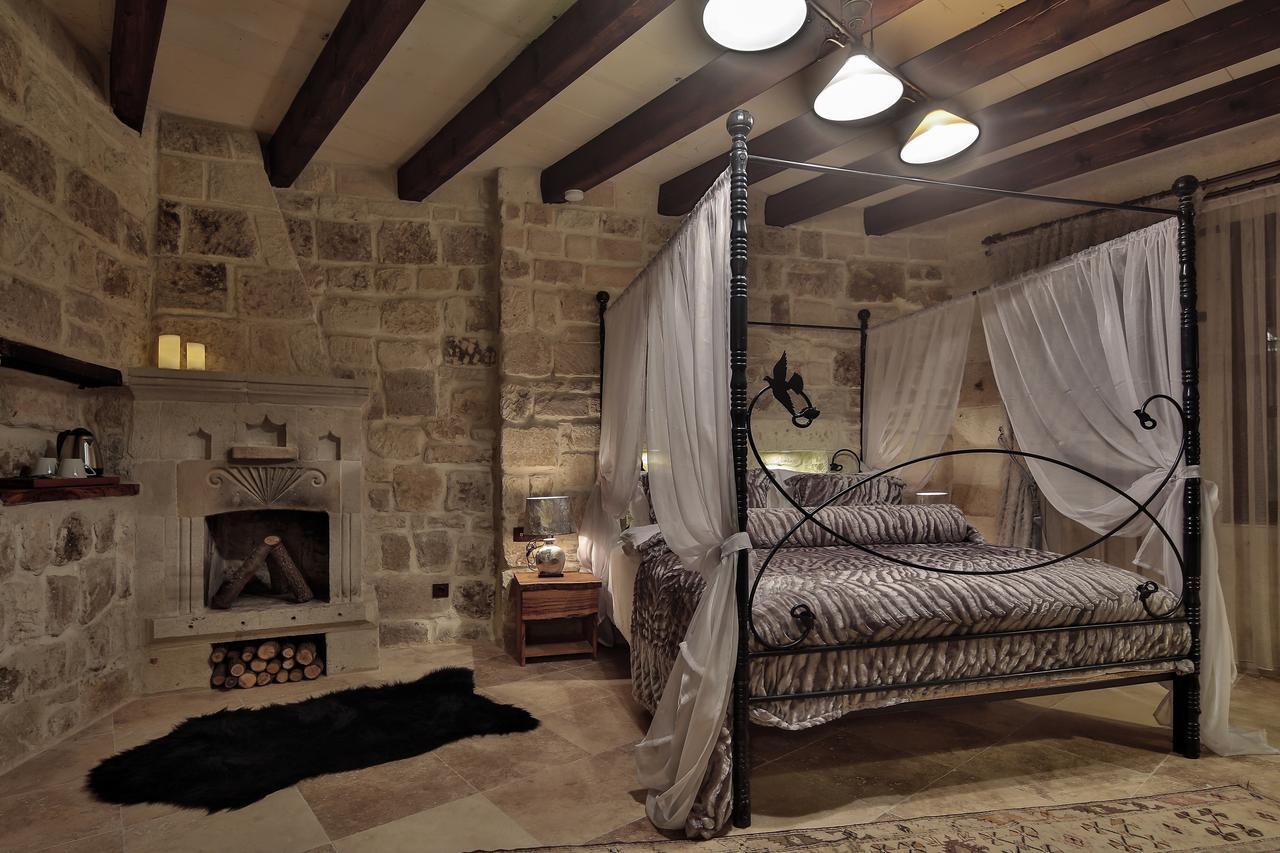 Asuwari Suites Cappadocia อูร์กุบ ภายนอก รูปภาพ